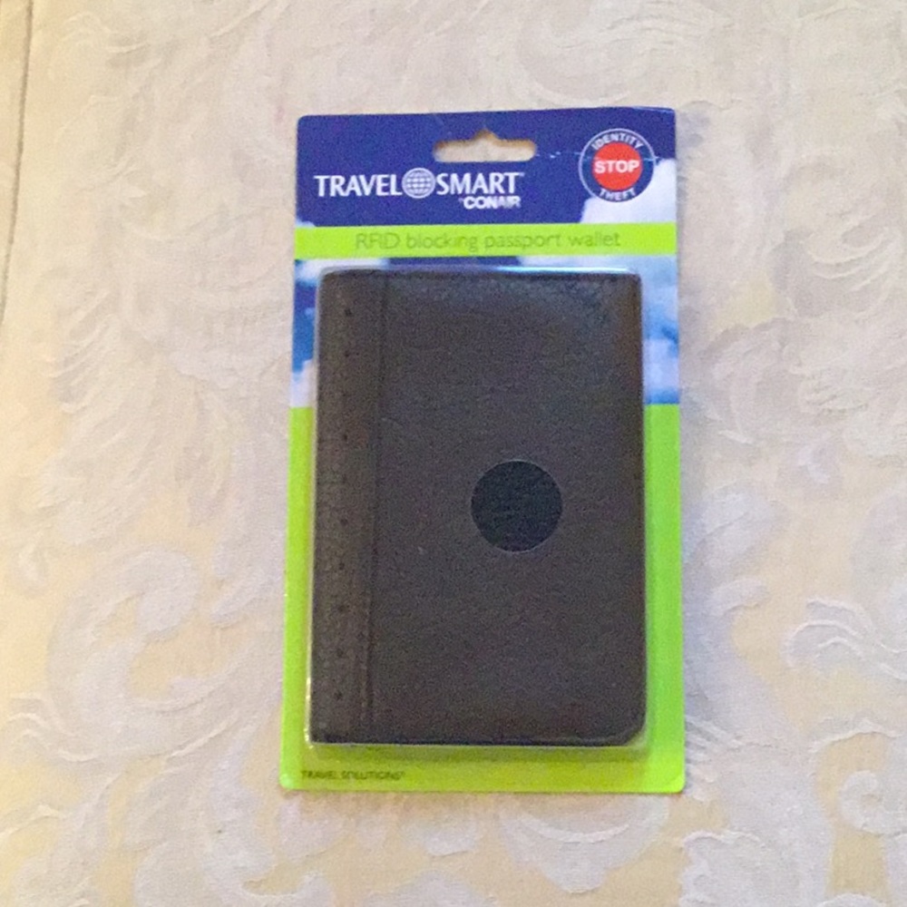 Travel Accessory Bundle - Picture 4 of 6
